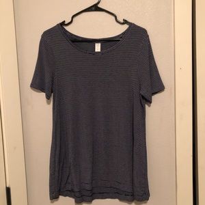 Striped old navy T-shirt